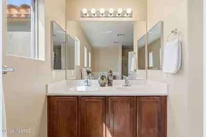 705 W Via De Gala, Sahuarita, AZ 85629 - Photo 33