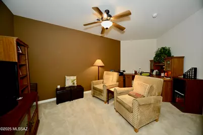 733 W Shadow Wood Street, Green Valley, AZ 85614 - Photo 9