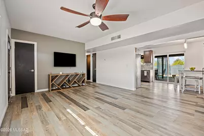 7621 N Shirley Court, Tucson, AZ 85741 - Photo 7