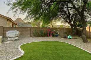 8271 N Rocky Brook Dr, Tucson, AZ 85743 - Photo 25