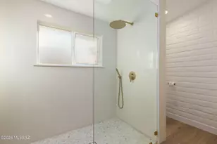 7076 E Arrowhead Dr, Tucson, AZ 85715 - Photo 23