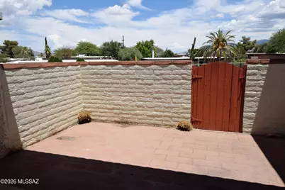 814 N Crescent Lane, Tucson, AZ 85710 - Photo 25