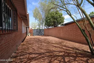 5936 E 2nd St, Tucson, AZ 85711 - Photo 43