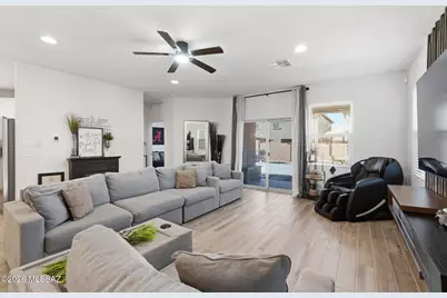 918 W Calle Lindo Clavel, Sahuarita, AZ 85629 - Photo 3