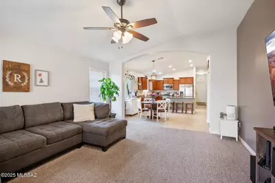 8768 W Saguaro Moon Road, Marana, AZ 85653 - Photo 7