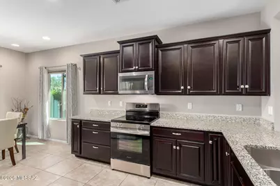 21529 E Freedom Drive, Red Rock, AZ 85145 - Photo 11