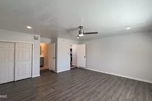 8449 E Kent Pl, Tucson, AZ 85710 - Photo 11