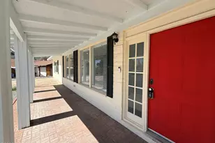 8449 E Kent Pl, Tucson, AZ 85710 - Photo 3