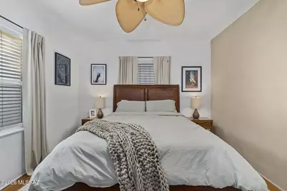 1718 E Grant Road, Tucson, AZ 85719 - Photo 23