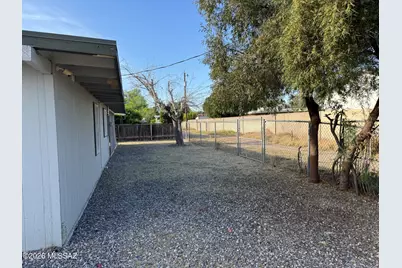 4367 N Radin Avenue, Tucson, AZ 85705 - Photo 37