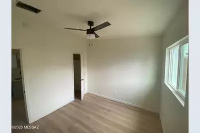326 E Prince Road #1, Tucson, AZ 85705 - Photo 5