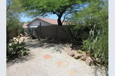 12535 N Owl Head Canyon Road, Marana, AZ 85658 - Photo 9