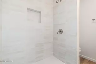 750 W Camino Iturbide, Green Valley, AZ 85622 - Photo 15