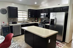 578 W Tara Danette Dr, Tucson, AZ 85704 - Photo 7