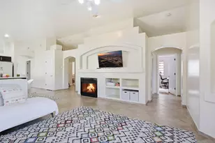 578 W Tara Danette Dr, Tucson, AZ 85704 - Photo 13