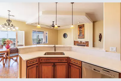 13573 N Buckhorn Cholla Drive, Marana, AZ 85658 - Photo 15