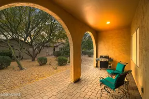 850 N Broken Hills Dr, Green Valley, AZ 85614 - Photo 25