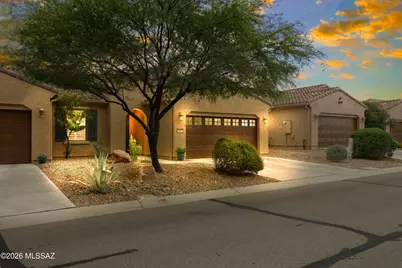 850 N Broken Hills Drive, Green Valley, AZ 85614 - Photo 1