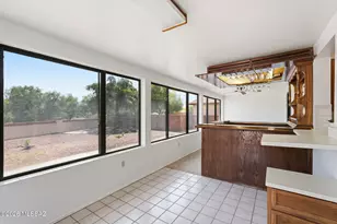 174 E Camino De Diana, Green Valley, AZ 85614 - Photo 13