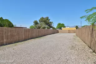 5813 E 23rd St, Tucson, AZ 85711 - Photo 43
