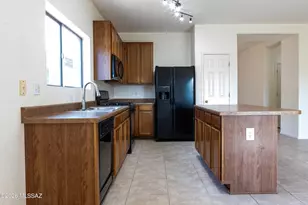 12935 N Desert Olive Dr, Oro Valley, AZ 85755 - Photo 9