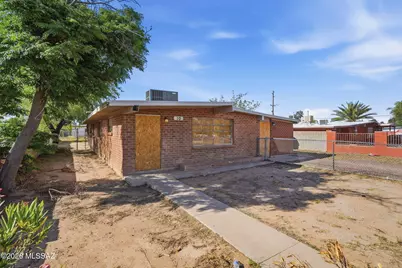 10 E Corona Road, Tucson, AZ 85756 - Photo 1