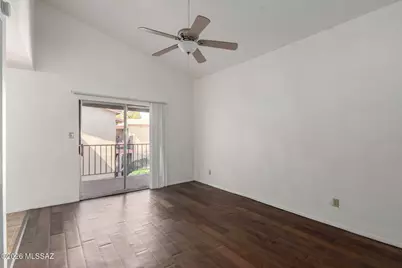 1620 N Wilmot Road #UNIT E258, Tucson, AZ 85712 - Photo 1