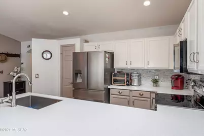 8571 S Navigator Place, Tucson, AZ 85756 - Photo 13