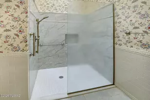 5545 N Waterfield Dr, Tucson, AZ 85750 - Photo 13