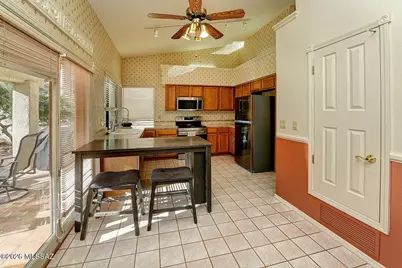 5545 N Waterfield Drive, Tucson, AZ 85750 - Photo 7