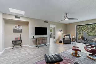 7232 E Ashling Ln, Tucson, AZ 85715 - Photo 7