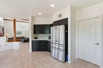 1097 W Corte Del Pintor, Green Valley, AZ 85614 - Photo 15