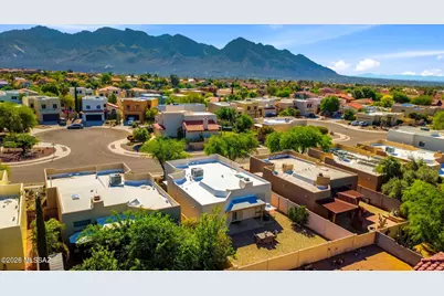 11731 N Copper Creek Drive, Oro Valley, AZ 85737 - Photo 1