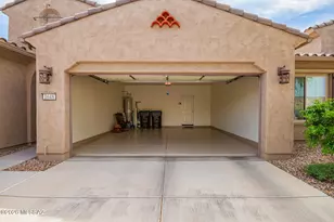 1648 E Horned Lark Dr, Green Valley, AZ 85614 - Photo 27