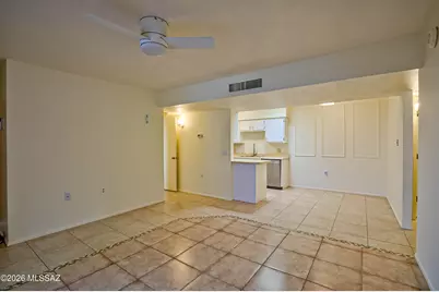 9420 E Speedway Boulevard #22, Tucson, AZ 85710 - Photo 7