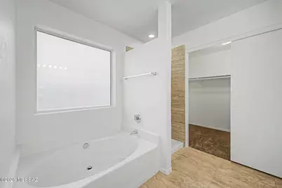 10008 E Moonstruck Way, Tucson, AZ 85747 - Photo 25