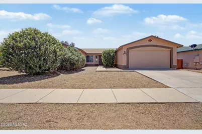 10008 E Moonstruck Way, Tucson, AZ 85747 - Photo 1