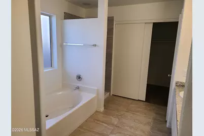 10008 E Moonstruck Way, Tucson, AZ 85747 - Photo 25
