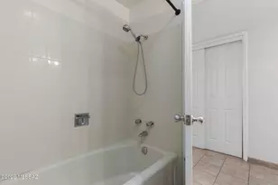 6861 E Hawthorne Cir, Tucson, AZ 85710 - Photo 31