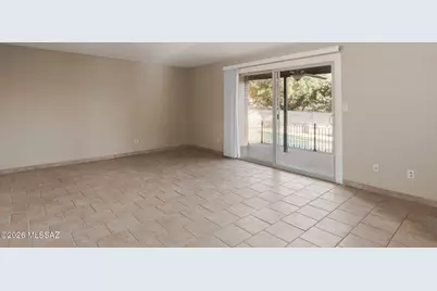 6861 E Hawthorne Circle, Tucson, AZ 85710 - Photo 11