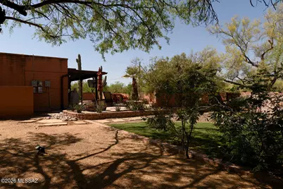 8201 N Carolyn Place, Tucson, AZ 85704 - Photo 27