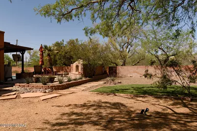 8201 N Carolyn Place, Tucson, AZ 85704 - Photo 29