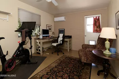 8201 N Carolyn Place, Tucson, AZ 85704 - Photo 23