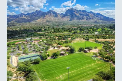 10407 N Fair Desert Drive, Oro Valley, AZ 85737 - Photo 7