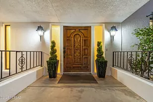 475 W Valoro Dr, Tucson, AZ 85737 - Photo 9