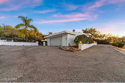 475 W Valoro Drive, Tucson, AZ 85737 - Photo 5