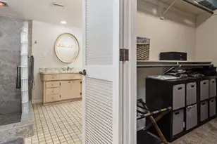 475 W Valoro Dr, Tucson, AZ 85737 - Photo 33