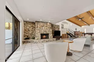 475 W Valoro Dr, Tucson, AZ 85737 - Photo 15