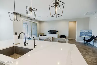 2269 W Azure Creek Loop, Oro Valley, AZ 85742 - Photo 9