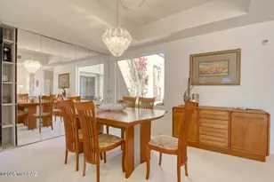 784 E Camino Diestro, Oro Valley, AZ 85704 - Photo 13